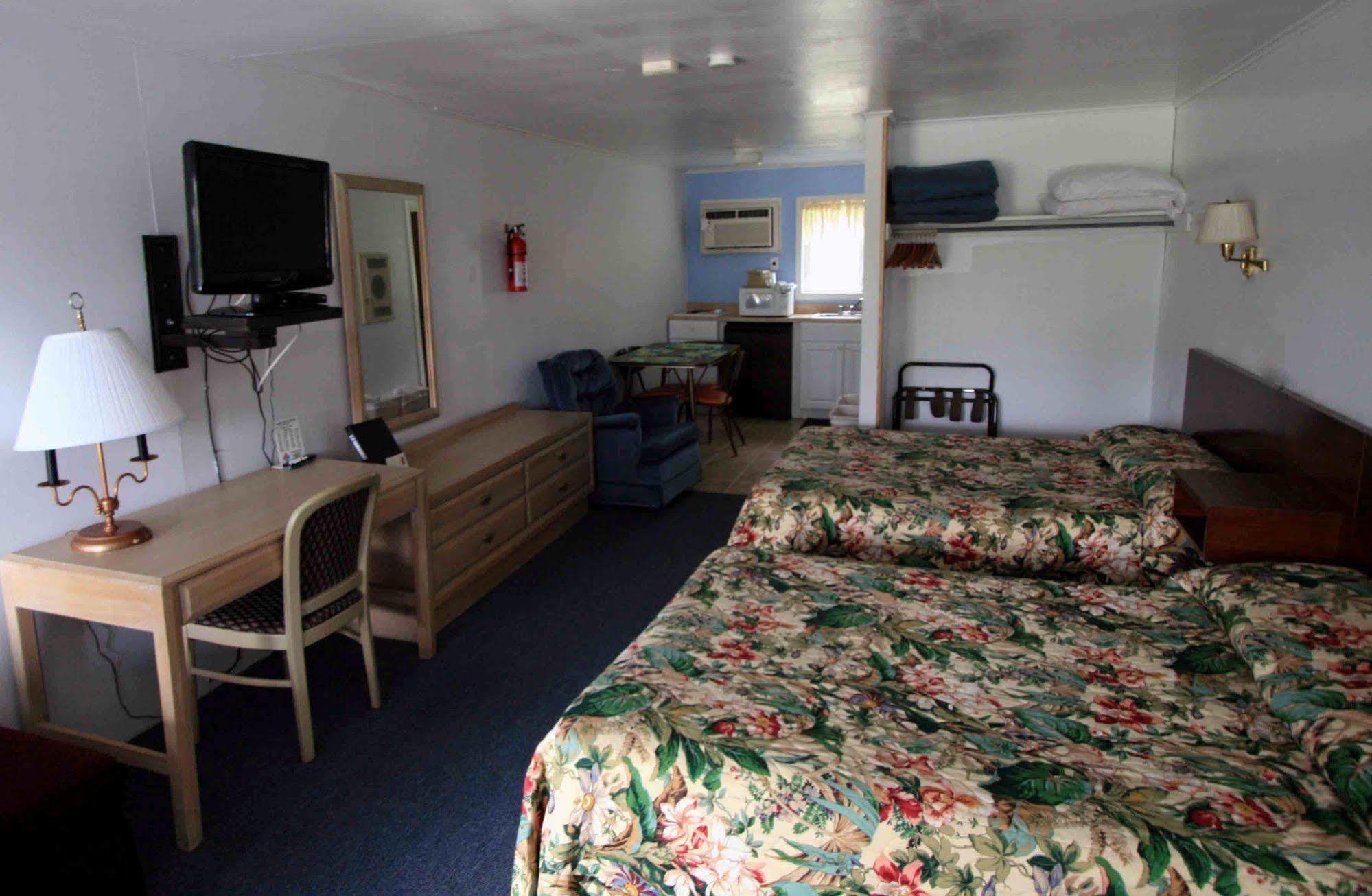 Cabin City Motel Кейп-Мэй Экстерьер фото