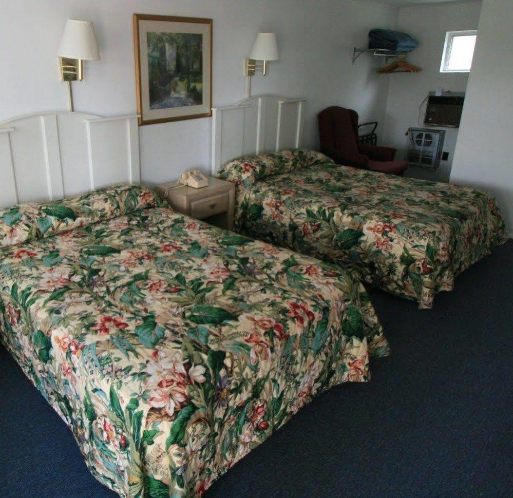 Cabin City Motel Кейп-Мэй Экстерьер фото